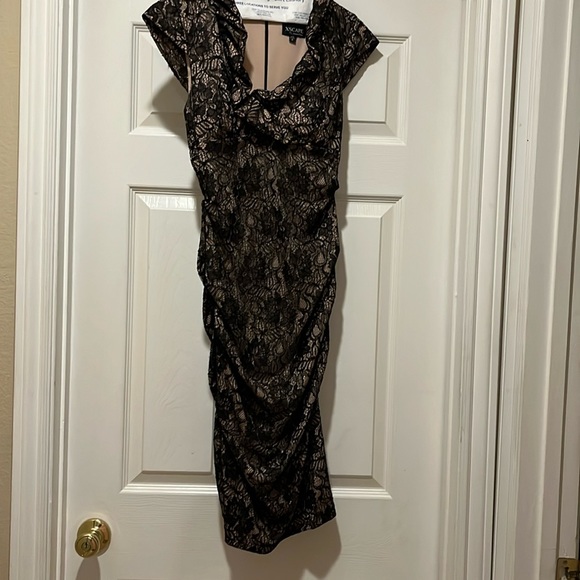 Like new Xscape Black/beige dress, Size 4 - Picture 1 of 4